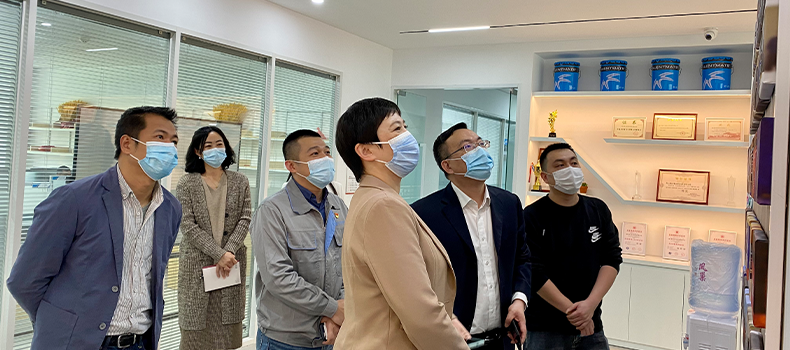 火炬高新區(qū)領導到訪捌斗新材科技 | 助力企業(yè)疫情防控、安全生產(chǎn)